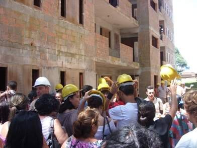 Movimento de Moradia de Suzano visita Mutirão Colinas da Oeste