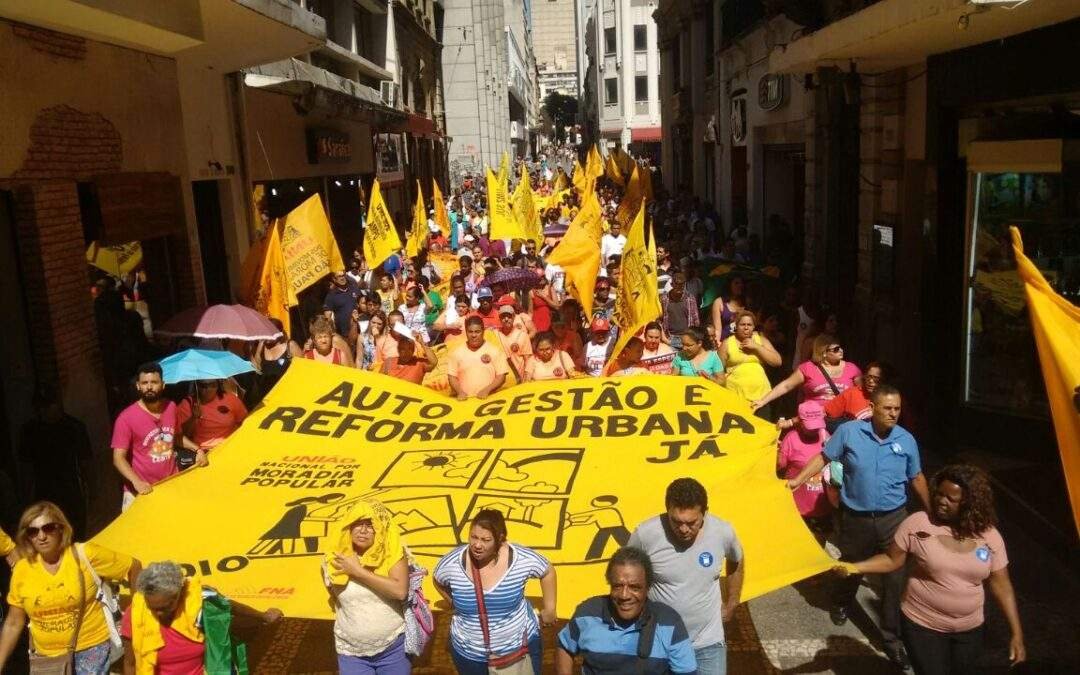Eu não tenho onde morar. É por isso que eu luto!