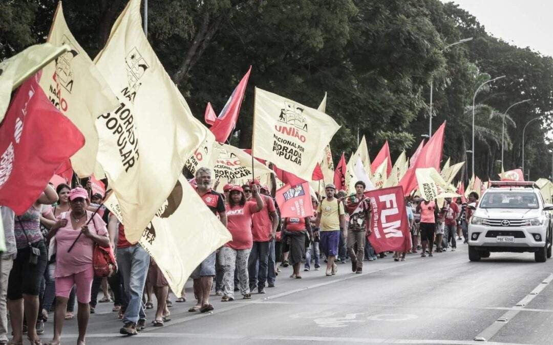 Marcha Nacional pelo Direito à Cidade garante conquistas aos Sem-Teto