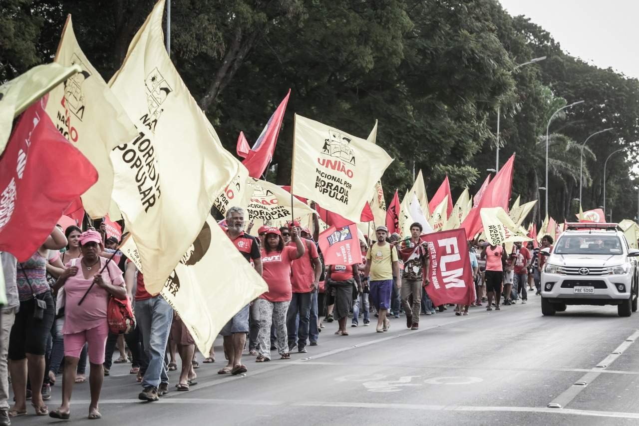 Marcha Nacional pelo Direito à Cidade garante conquistas aos Sem-Teto